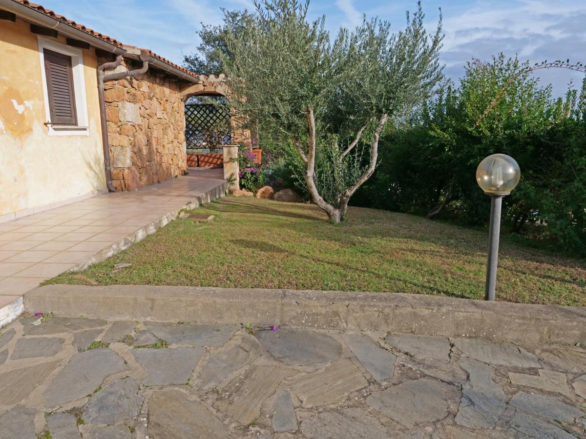 Vista Sul Mare E Tavolara Budoniaffitti Porto San Paolo  Exteriér fotografie