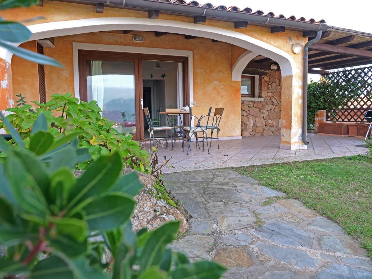 Vista Sul Mare E Tavolara Budoniaffitti Porto San Paolo  Exteriér fotografie